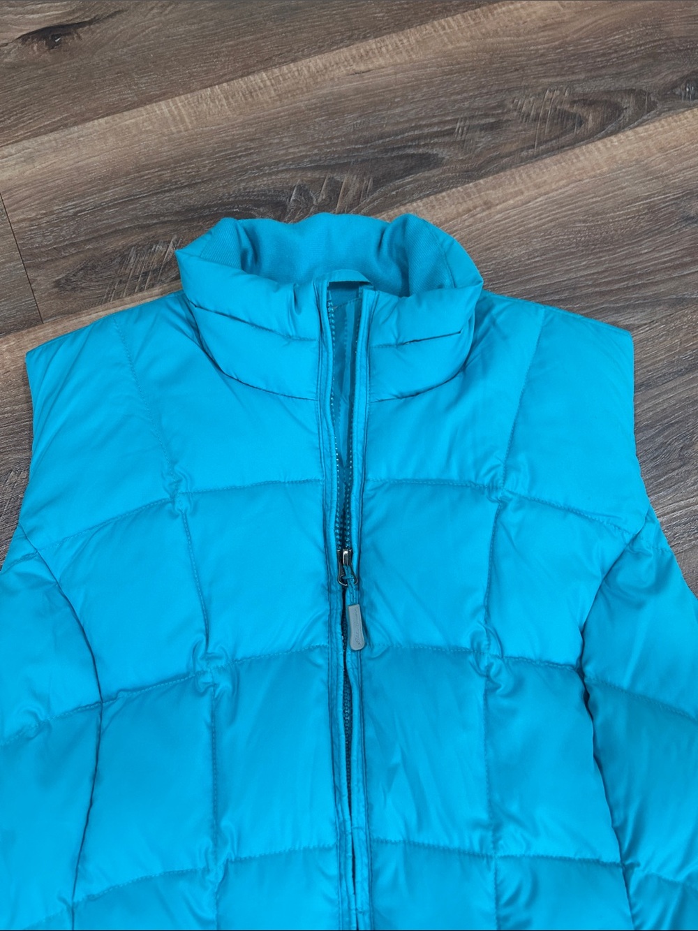Eddie Bauer Womens Medium Down Puffer Vest EB650 Full Zip Pockets - Picture 3 of 14